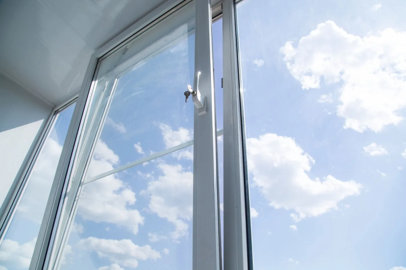 Double vitrage isolation renforcée Oullins DOR SERVICES